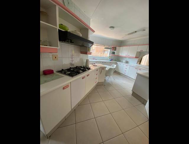 3 BEDROOM HOUSE FOR SALE IN BAKERTON